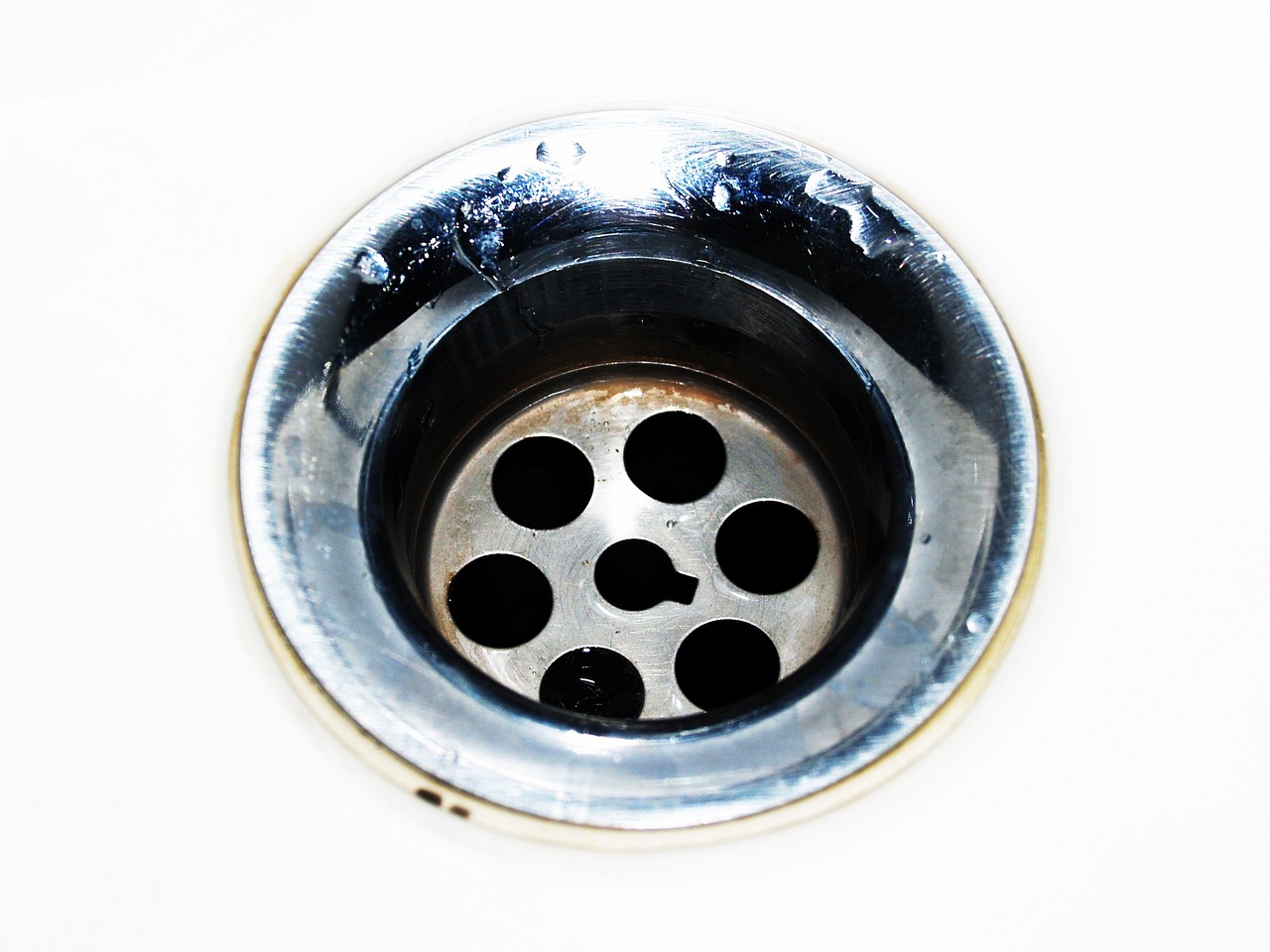 How to Clean Kitchen Drains: Step-by-Step Guide
