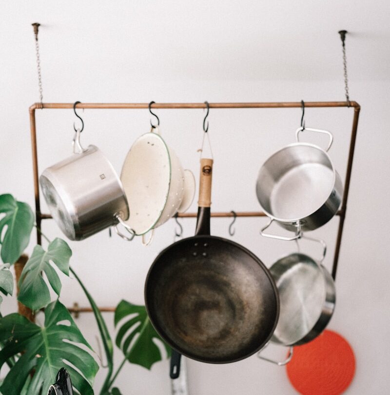 Smart Strategies for Organizing Pots and Pans in Your Kitchen