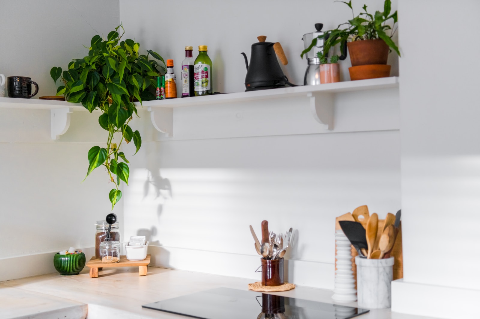 The Psychology of a Clean Kitchen: Mental and Emotional Impact