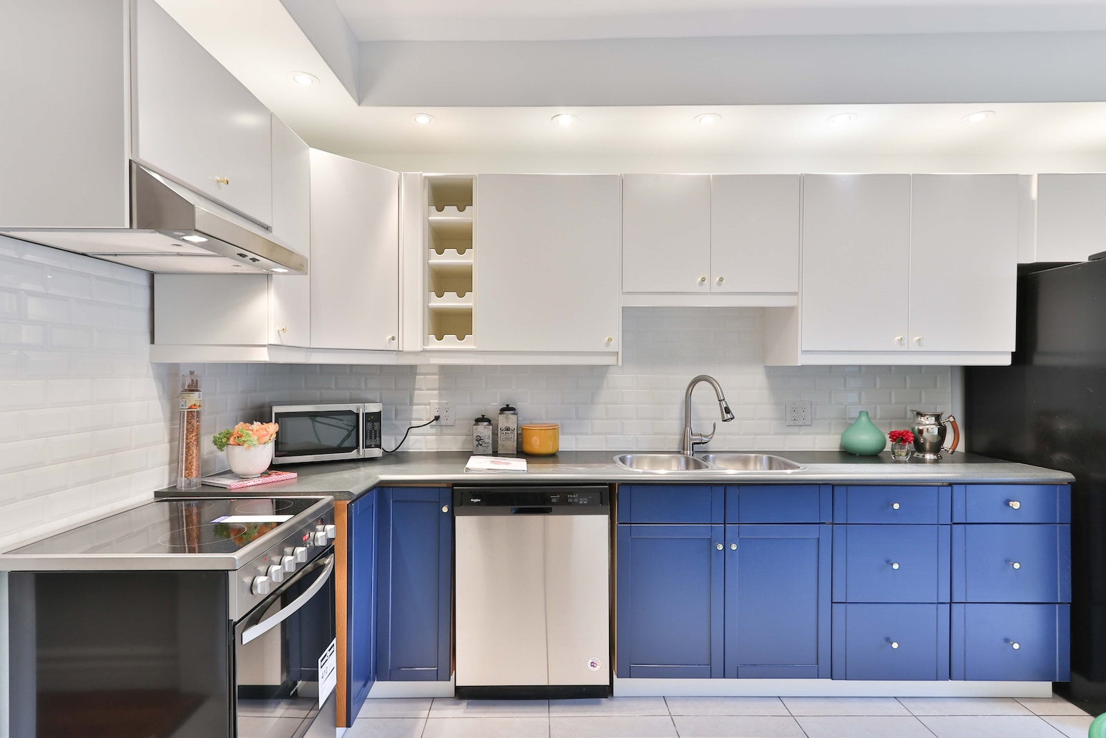 Revolutionizing Kitchens: The Hottest Trends in 2024