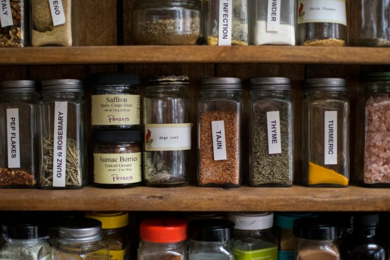 Organizing Spices and Seasonings in the Pantry